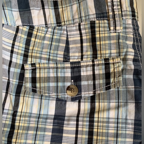 Gotcha 34” Blue & Yellow Plaid Shorts - Picture 3 of 4